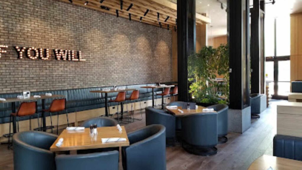 Moxies Dallas Uptown Restaurant